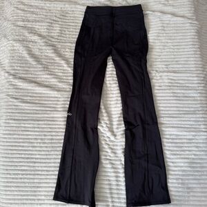 ALO Yoga 7/8 Zip It Flare Leggings